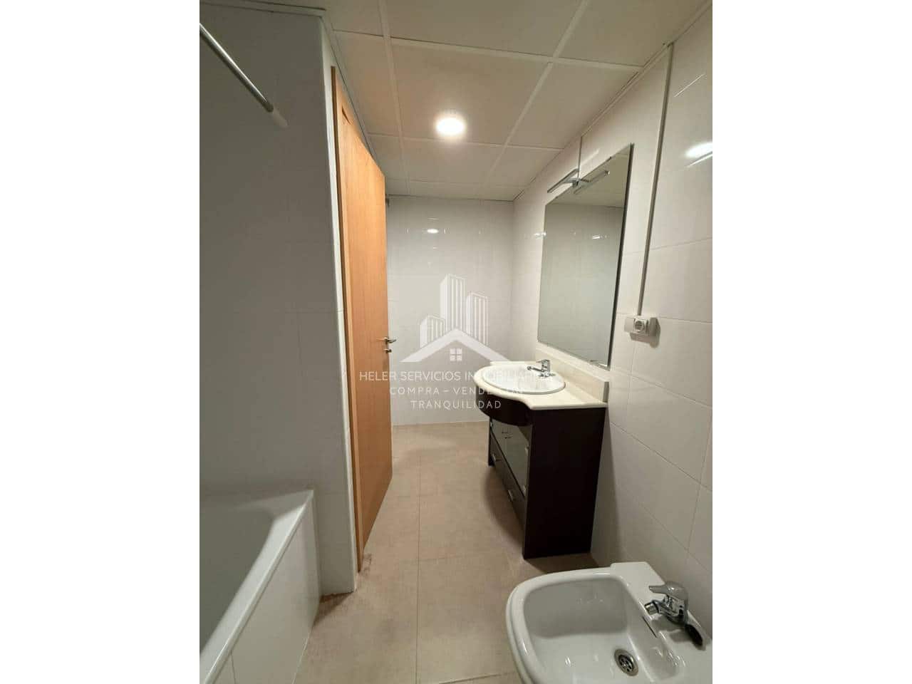Piso de 2 habitaciones en Cabanes en alquiler - 580 € (Ref: 9915145)