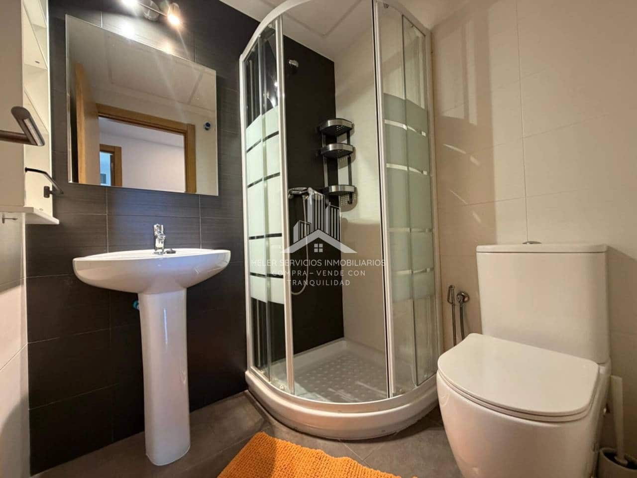 Appartement de 2 chambres à louer à Castello de la Plana avec garage - 930 € (Ref: 9915146)