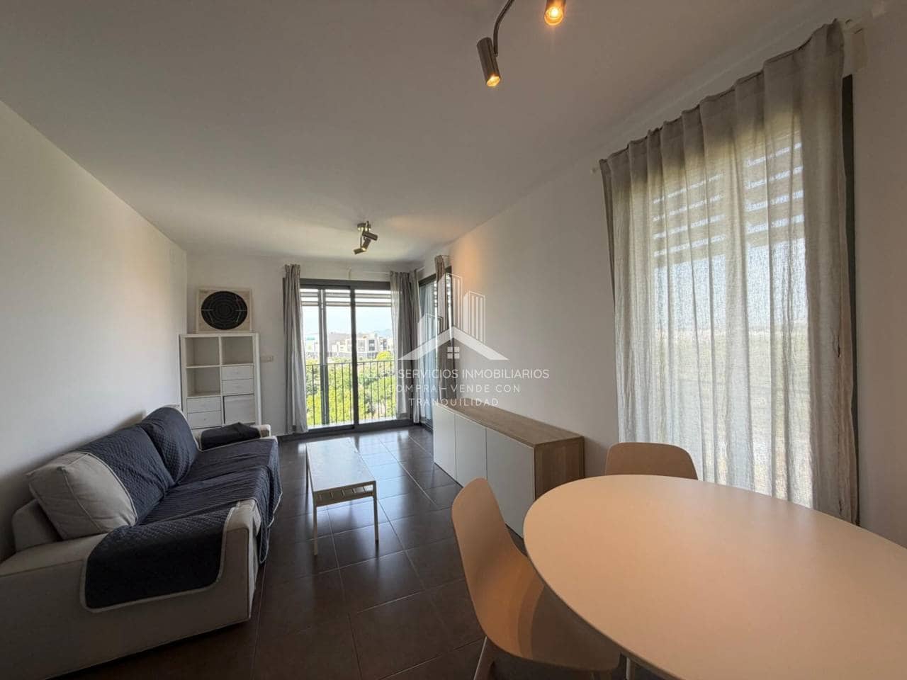 Appartement de 2 chambres à louer à Castello de la Plana avec garage - 930 € (Ref: 9915146)