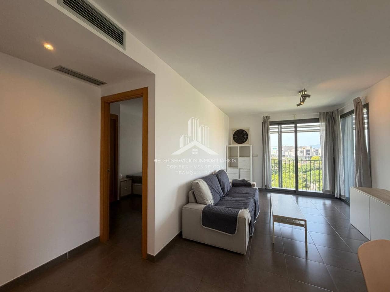 Appartement de 2 chambres à louer à Castello de la Plana avec garage - 930 € (Ref: 9915146)