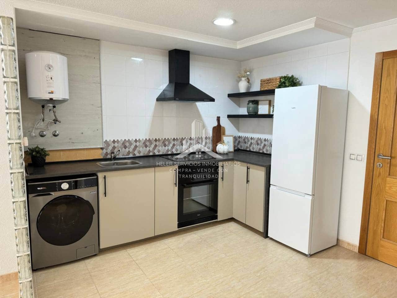 1 makuuhuone Asunto vuokrattavana paikassa Oropesa  - 620 € (Ref: 9956699)