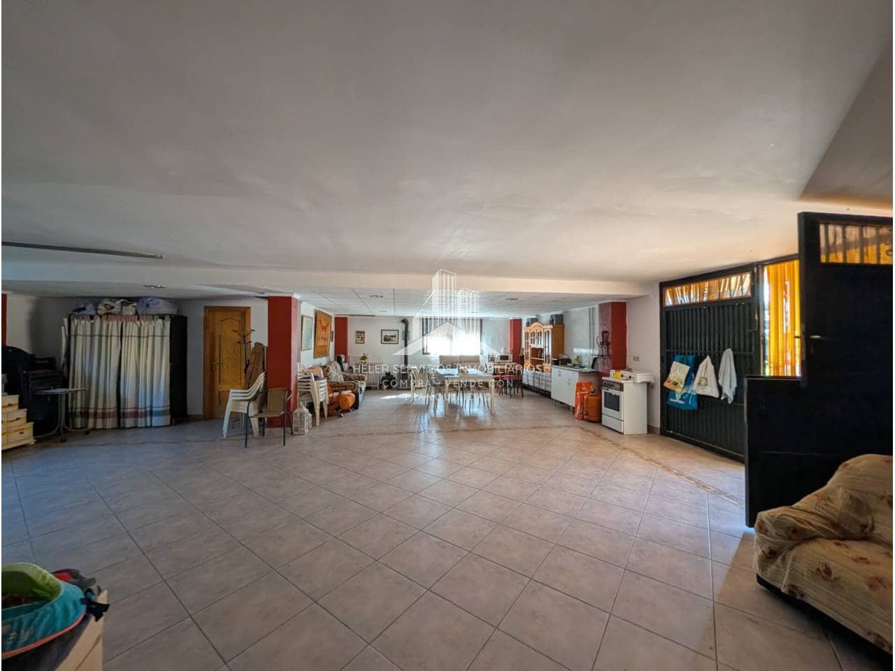 4 bedroom Villa for sale in L'Alcora with garage - € 328,000 (Ref: 9961876)