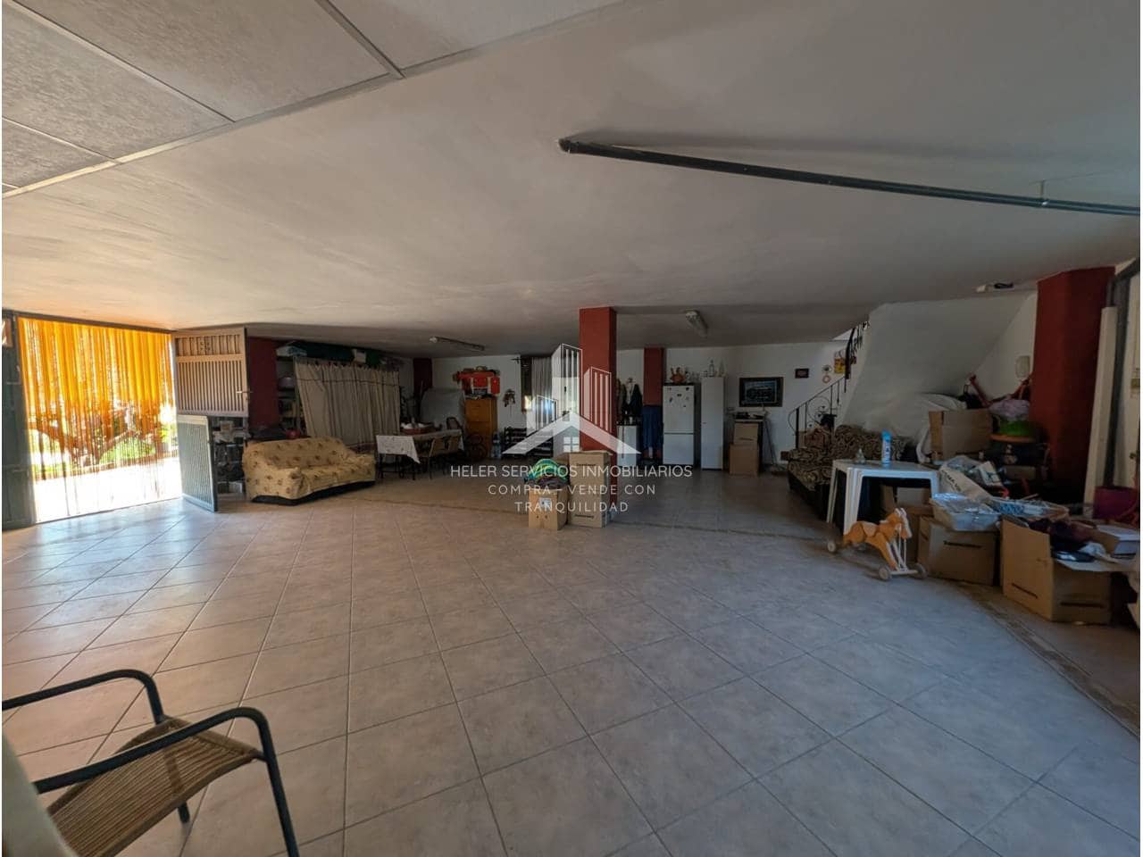 4 bedroom Villa for sale in L'Alcora with garage - € 328,000 (Ref: 9961876)