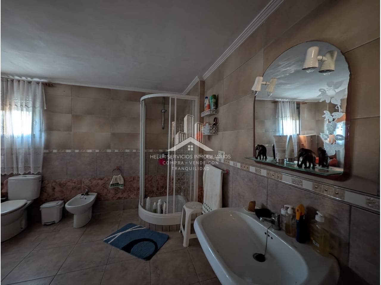 4 bedroom Villa for sale in L'Alcora with garage - € 328,000 (Ref: 9961876)