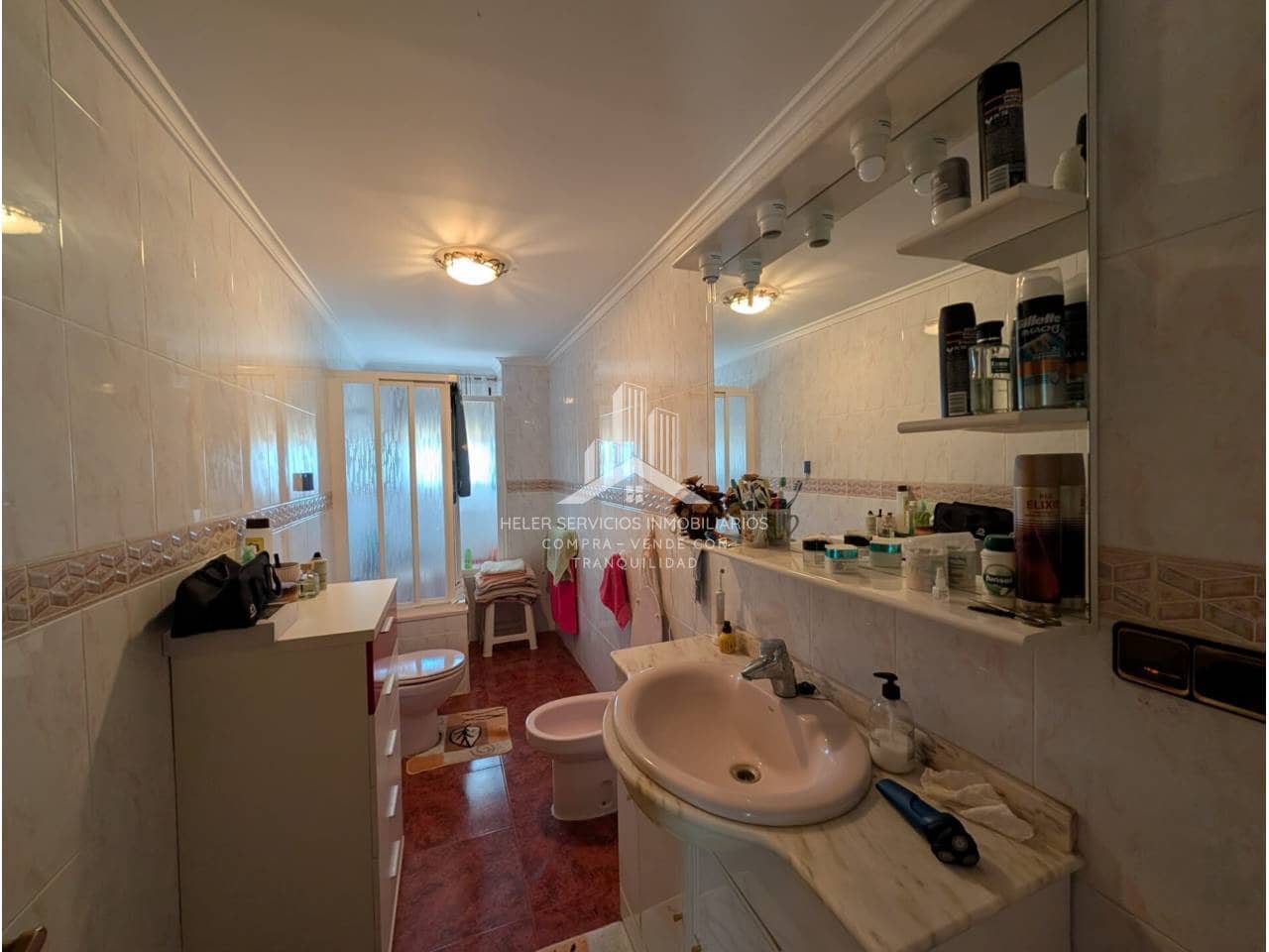4 bedroom Villa for sale in L'Alcora with garage - € 328,000 (Ref: 9961876)