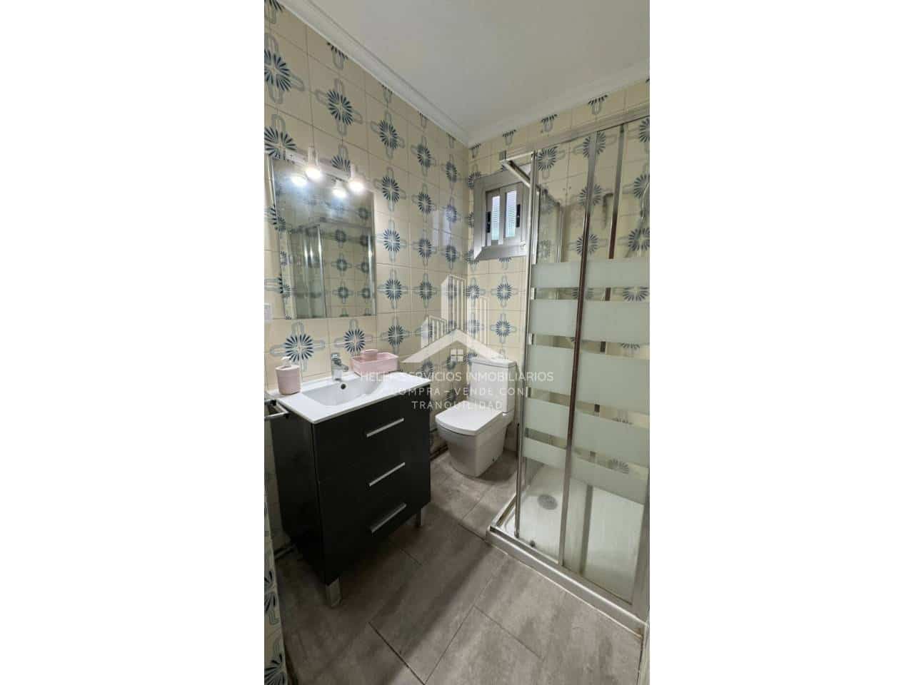 Piso de 4 habitaciones en Castelló de la Plana en venta - 110.000 € (Ref: 9961877)