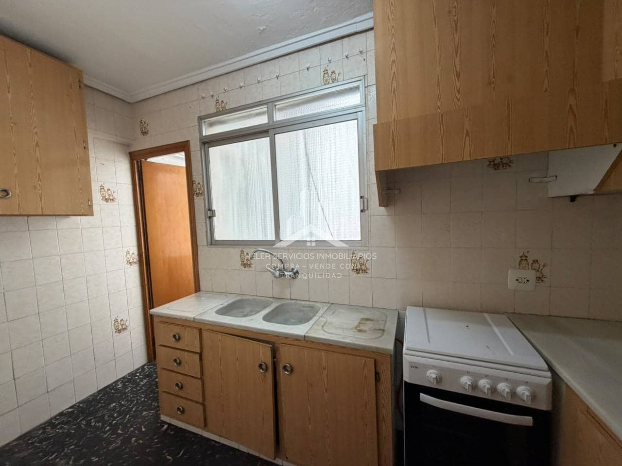 3 soveværelse Lejlighed til leje i Castello de la Plana - € 700 (Ref: 9974553)