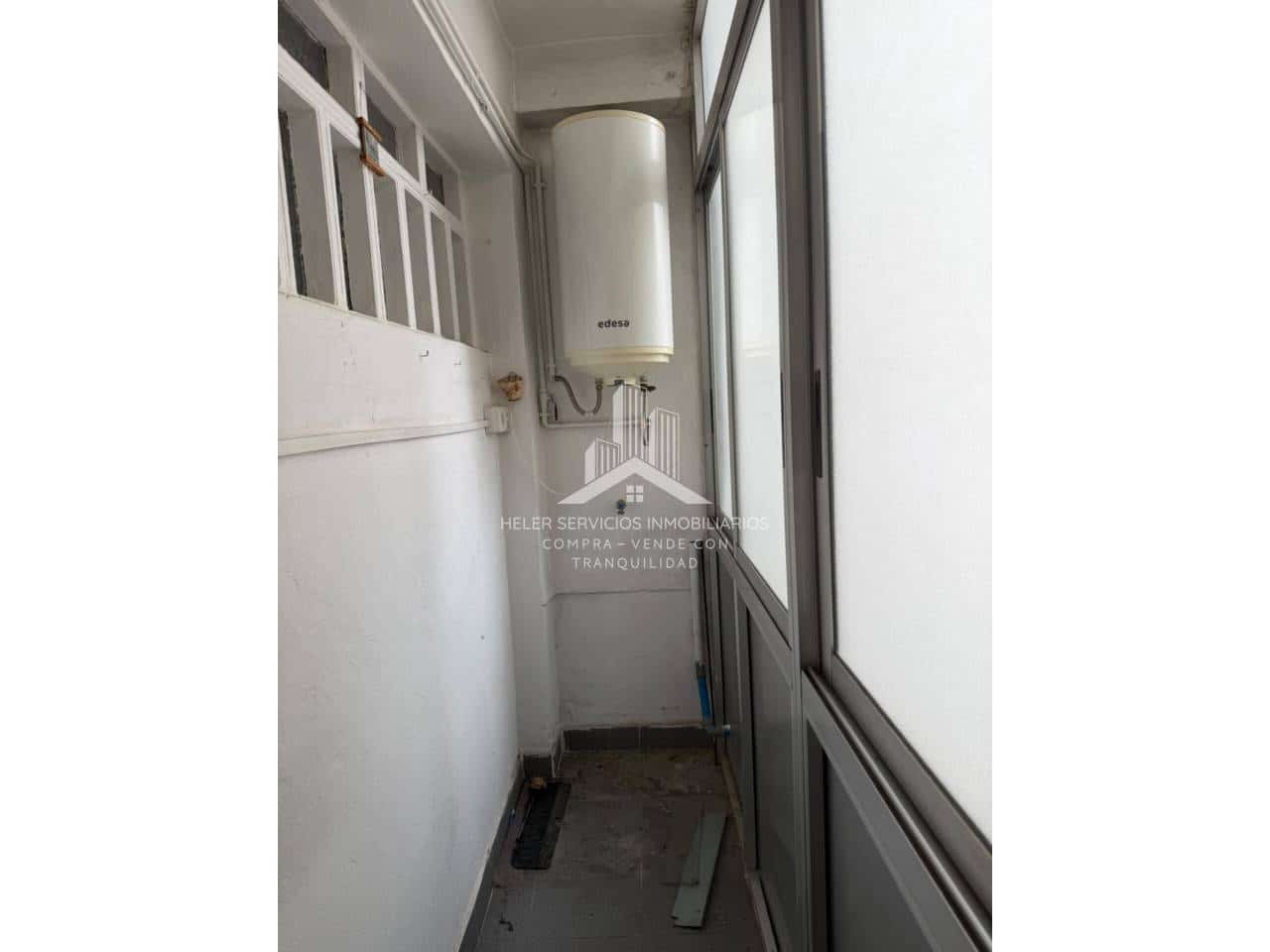 3 soveværelse Lejlighed til leje i Castello de la Plana - € 700 (Ref: 9974553)
