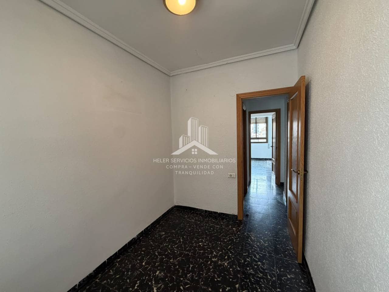 3 soveværelse Lejlighed til leje i Castello de la Plana - € 700 (Ref: 9974553)