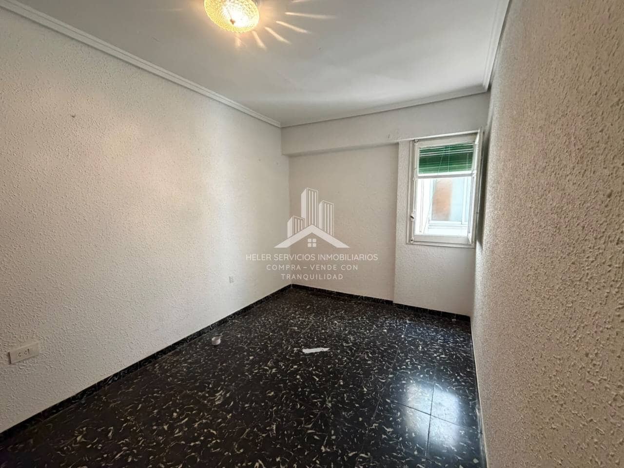 3 soveværelse Lejlighed til leje i Castello de la Plana - € 700 (Ref: 9974553)