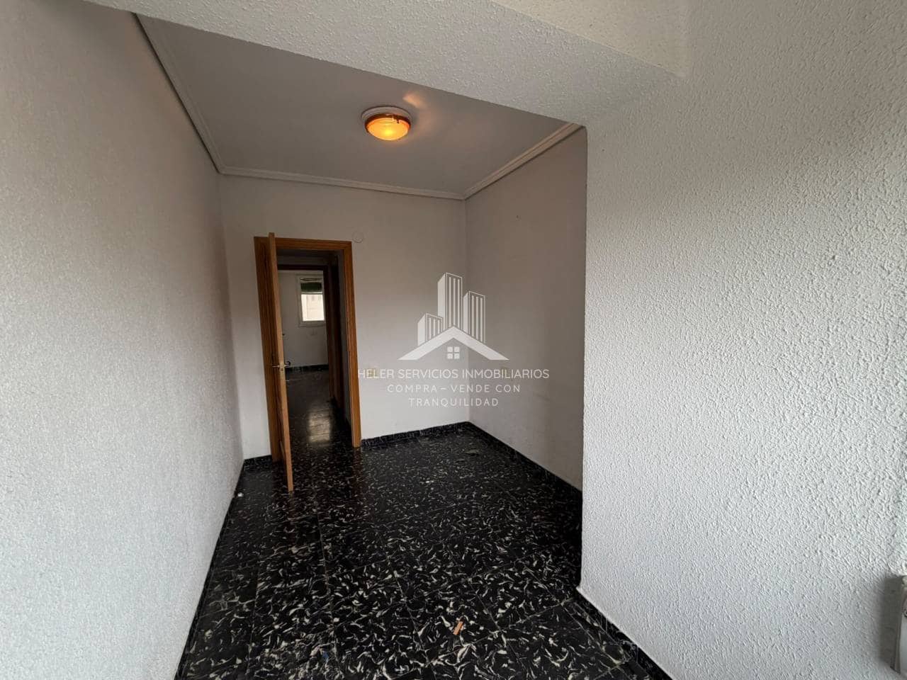 3 soveværelse Lejlighed til leje i Castello de la Plana - € 700 (Ref: 9974553)