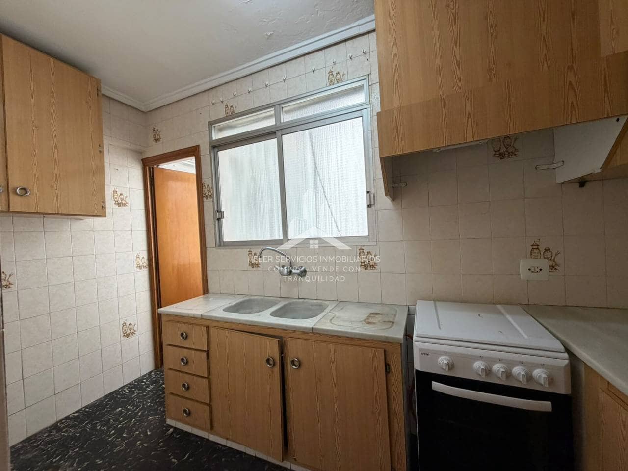 3 soveværelse Lejlighed til leje i Castello de la Plana - € 700 (Ref: 9974553)