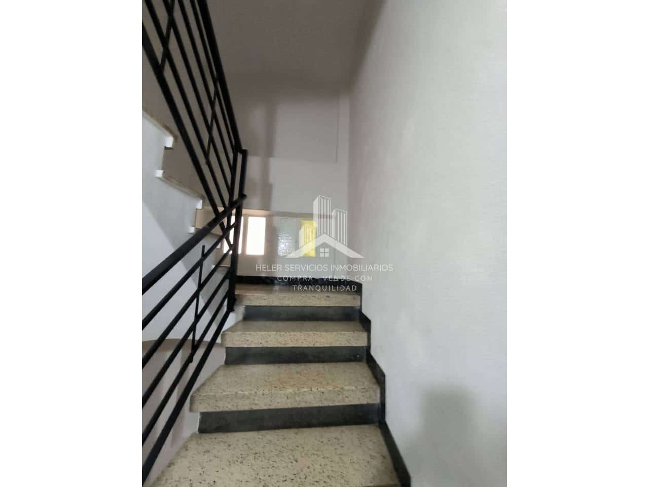 Piso de 3 habitaciones en Castelló de la Plana en venta - 105.000 € (Ref: 9976693)
