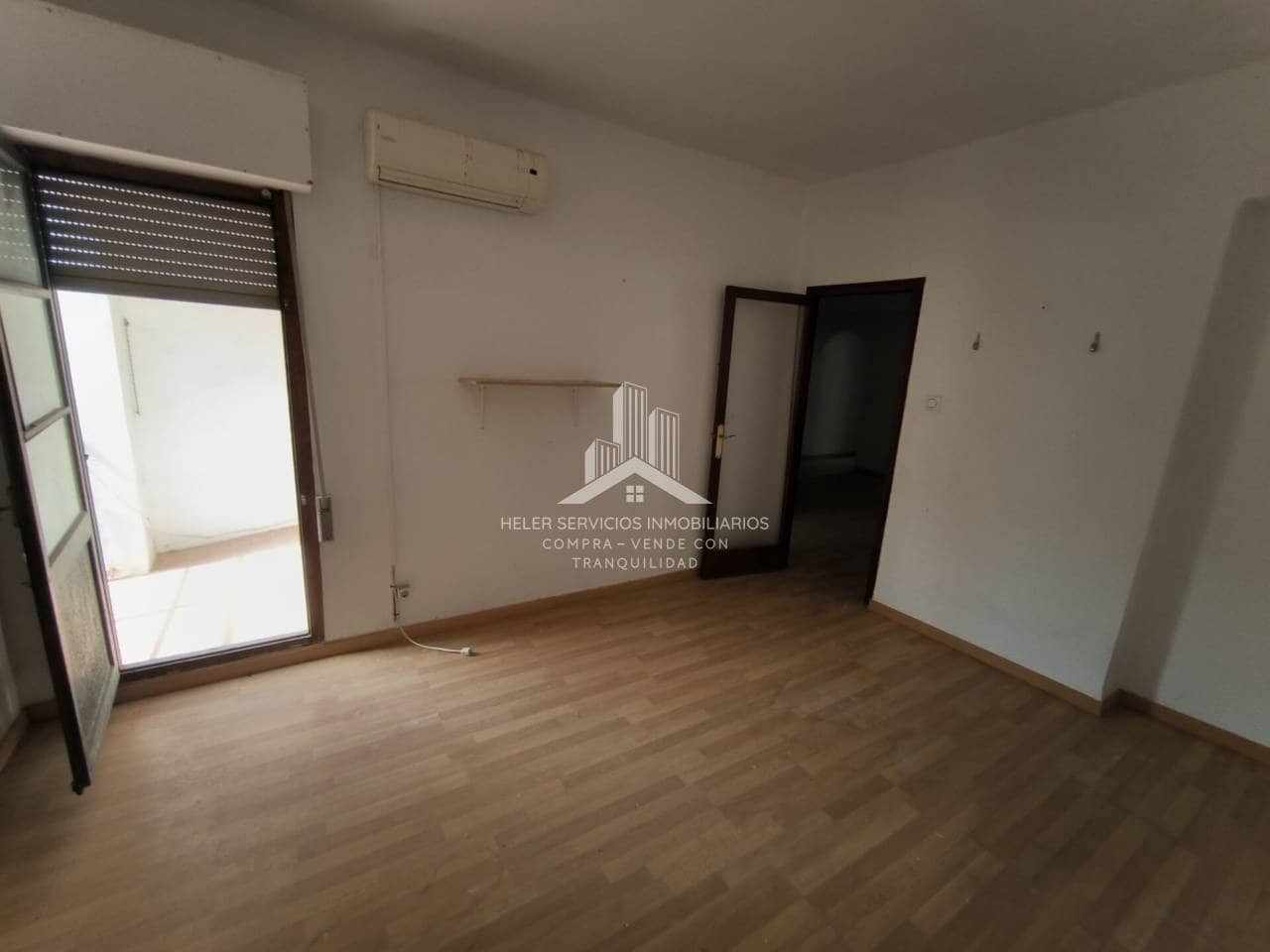 Piso de 3 habitaciones en Castelló de la Plana en venta - 105.000 € (Ref: 9976693)