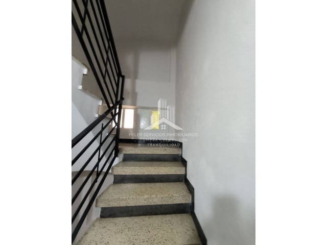 3 soveværelse Lejlighed til salg i Castelló de la Plana - € 105.000 (Ref: 9976693)