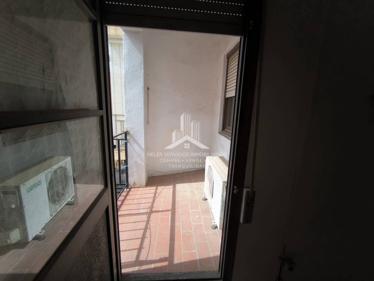 Piso de 3 habitaciones en Castelló de la Plana en venta - 105.000 € (Ref: 9976693)
