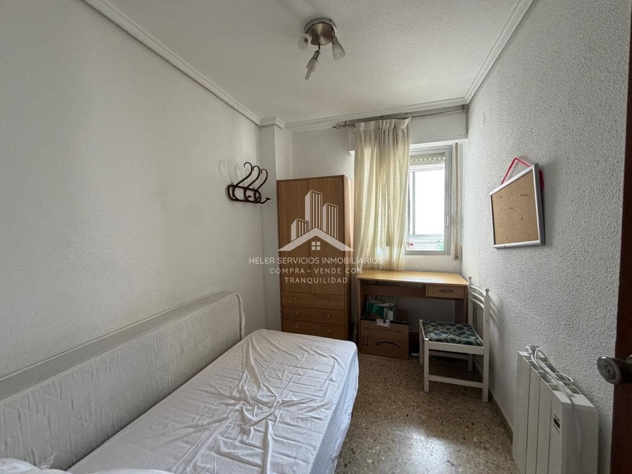 4 bedroom Flat for rent in Castello de la Plana - € 1,200 (Ref: 9976694)