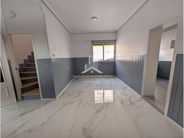 4 soverom Hus til salgs i Burriana / Borriana - € 208 000 (Ref: 9976695)