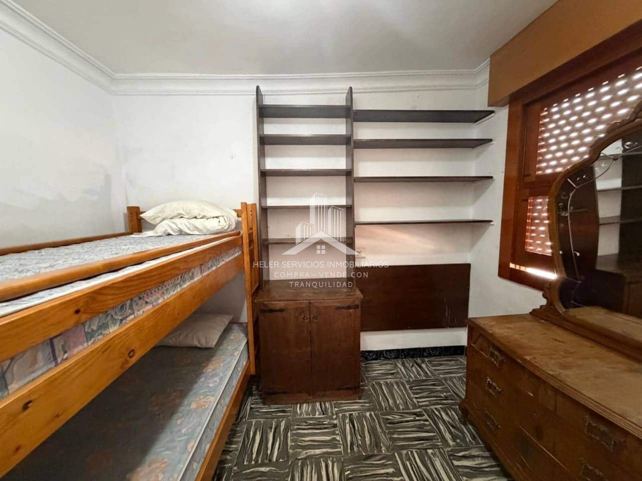 Piso de 3 habitaciones en Castelló de la Plana en venta - 93.000 € (Ref: 9981728)