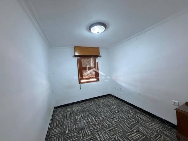 3 soveværelse Lejlighed til salg i Castelló de la Plana - € 93.000 (Ref: 9981728)