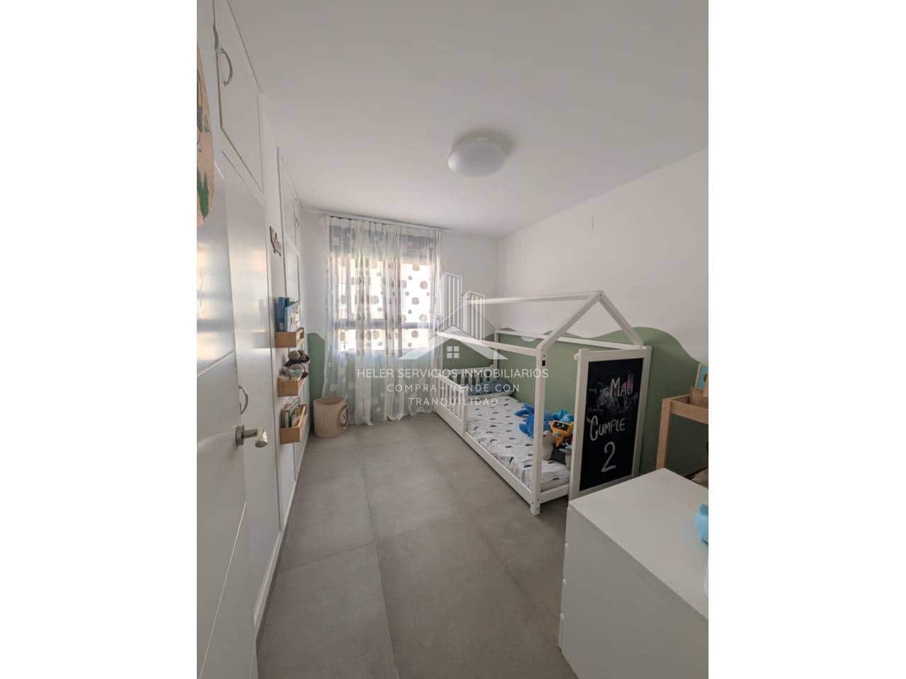 4 soveværelse Lejlighed til salg i Castello de la Plana - € 150.000 (Ref: 9997862)