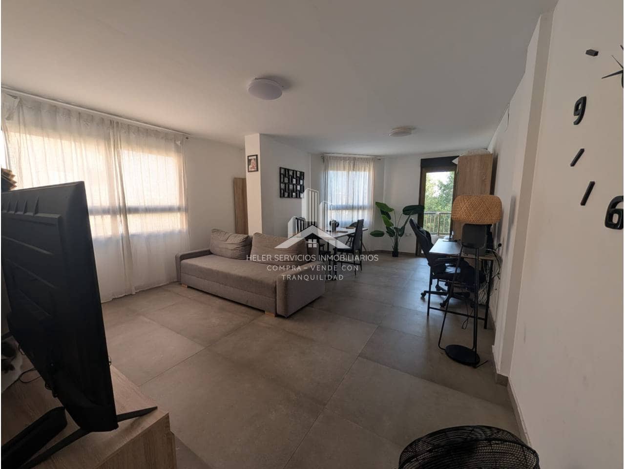 4 soveværelse Lejlighed til salg i Castello de la Plana - € 150.000 (Ref: 9997862)