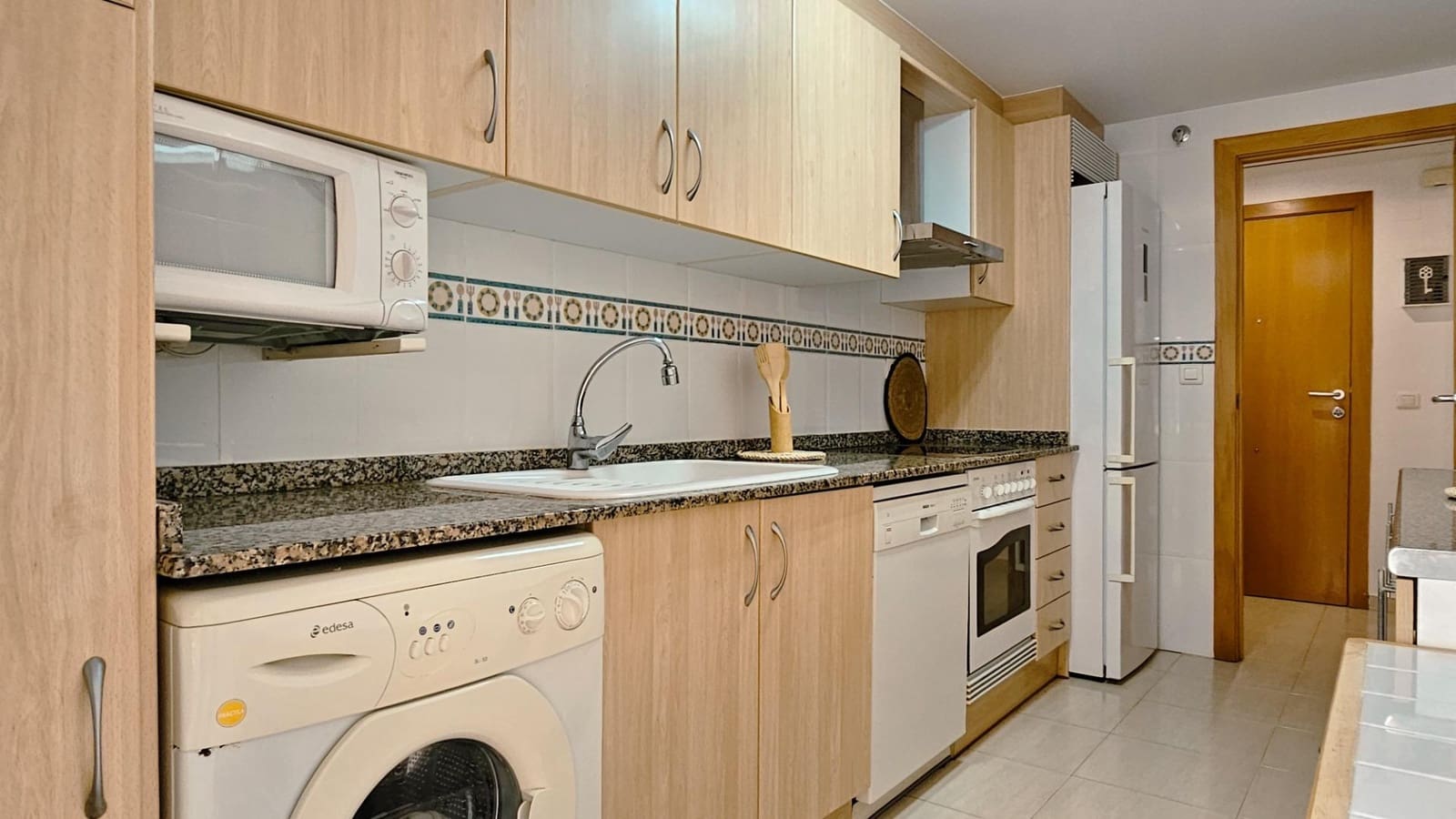 2 makuuhuone Asunto myytävänä paikassa Daimus mukana uima-altaan - 210 000 € (Ref: 10004271)