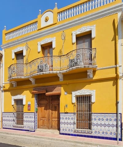 Casa de 6 habitaciones en Alqueria de la Comtessa en venta - 220.000 € (Ref: 10004272)