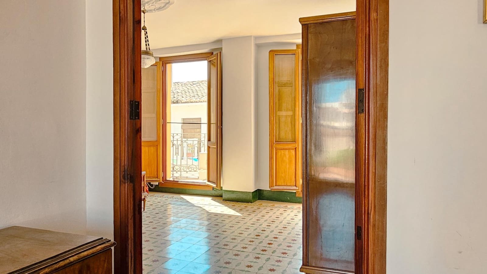 Casa de 6 habitaciones en Alqueria de la Comtessa en venta - 220.000 € (Ref: 10004272)