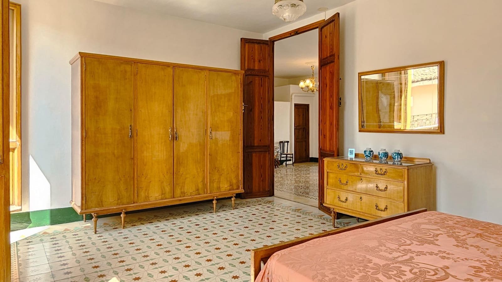 Casa de 6 habitaciones en Alqueria de la Comtessa en venta - 220.000 € (Ref: 10004272)