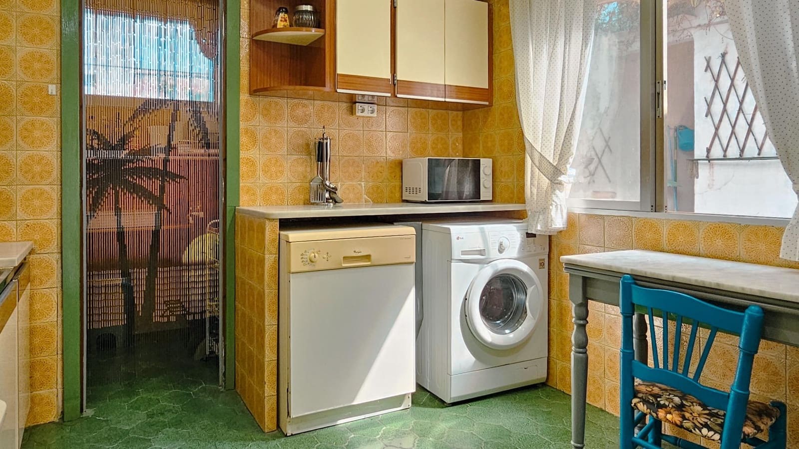 Casa de 6 habitaciones en Alqueria de la Comtessa en venta - 220.000 € (Ref: 10004272)