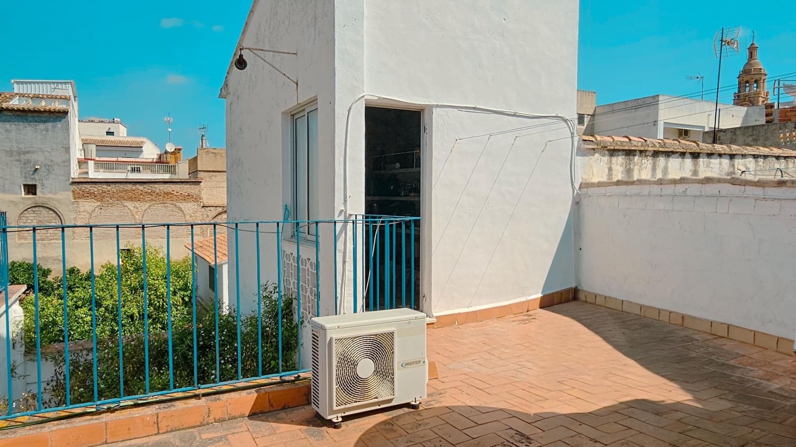 Casa de 6 habitaciones en Alqueria de la Comtessa en venta - 220.000 € (Ref: 10004272)