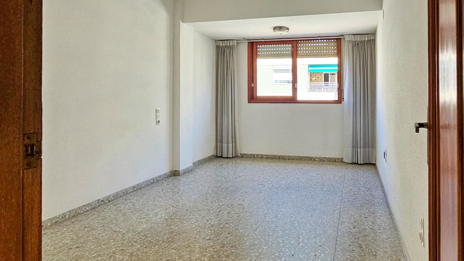 4 sovrum Lägenhet till salu i Gandia - 205 000 € (Ref: 10027395)