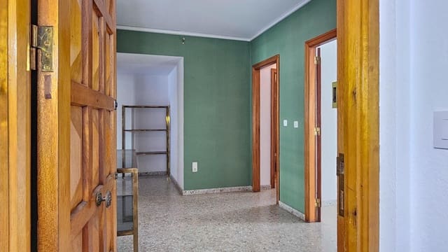 4 sovrum Lägenhet till salu i Gandia - 205 000 € (Ref: 10027395)