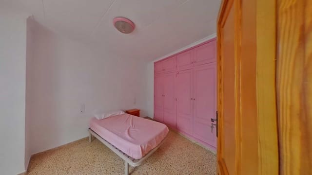 Piso de 4 habitaciones en Palma de Gandía en venta - 138.000 € (Ref: 10059213)