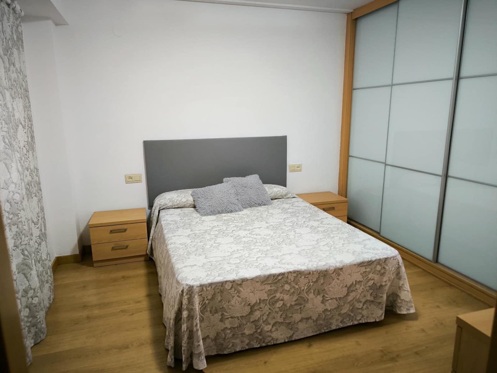 3 quarto Apartamento para arrendar em Tavernes de la Valldigna - 750 € (Ref: 10076505)