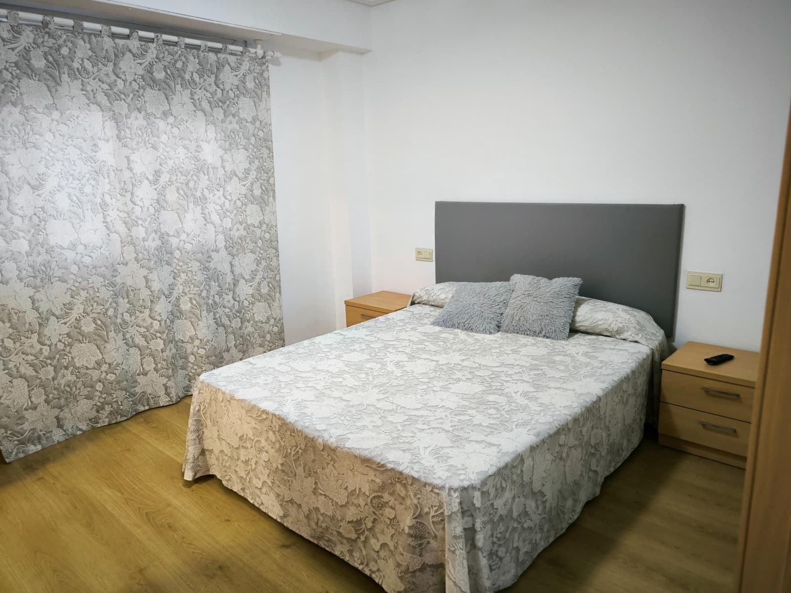 3 quarto Apartamento para arrendar em Tavernes de la Valldigna - 750 € (Ref: 10076505)