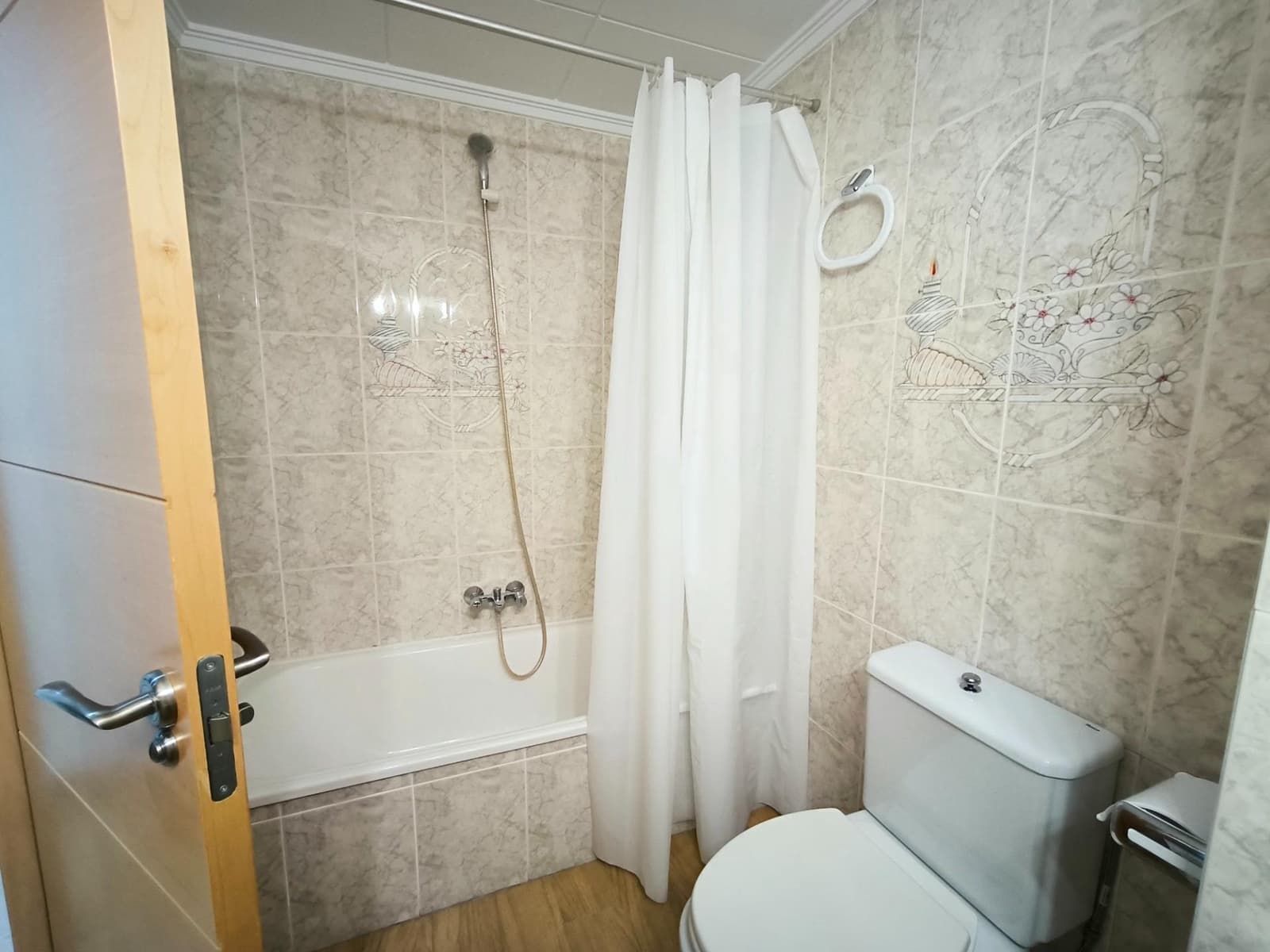 3 quarto Apartamento para arrendar em Tavernes de la Valldigna - 750 € (Ref: 10076505)
