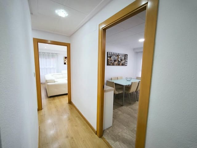 3 quarto Apartamento para arrendar em Tavernes de la Valldigna - 750 € (Ref: 10076505)
