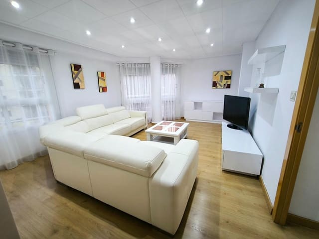 3 quarto Apartamento para arrendar em Tavernes de la Valldigna - 750 € (Ref: 10076505)