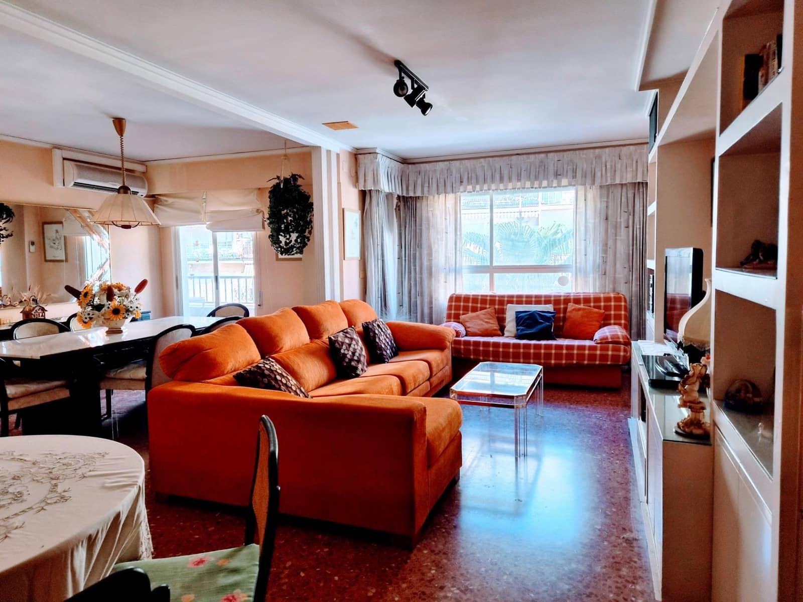Piso de 3 habitaciones en Gandia en venta - 179.000 € (Ref: 10086263)