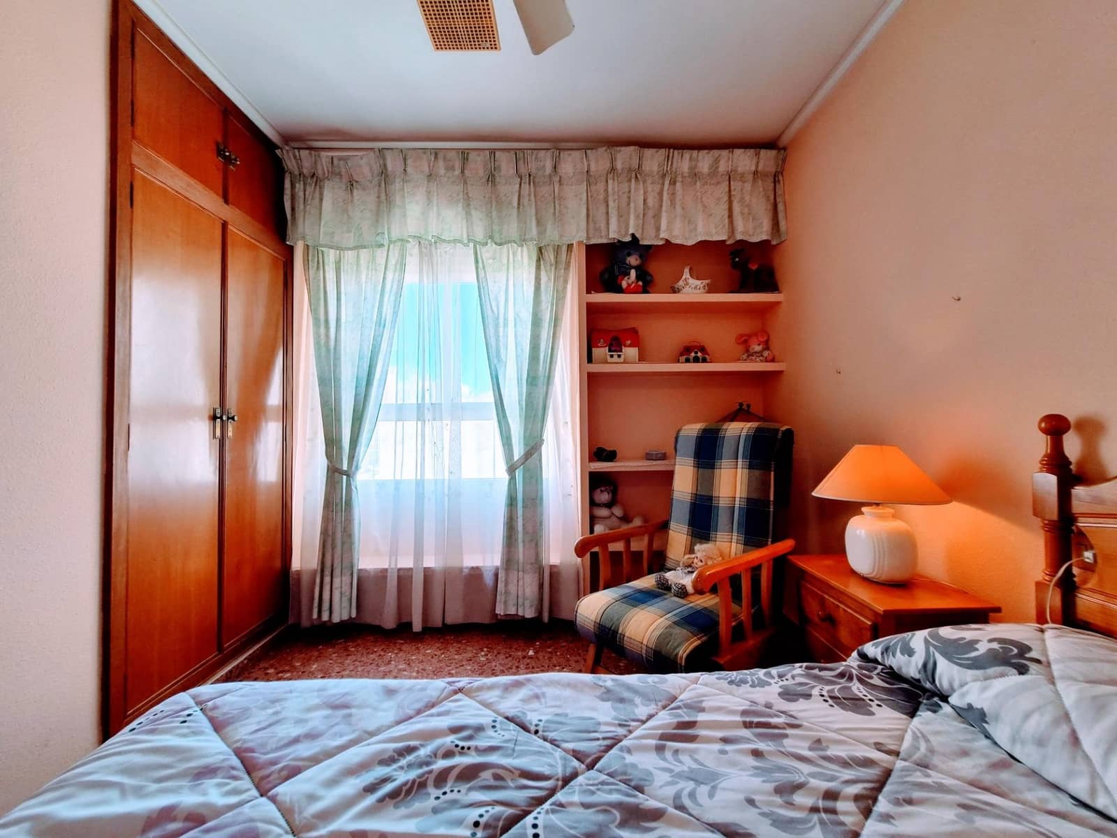 Piso de 3 habitaciones en Gandia en venta - 179.000 € (Ref: 10086263)