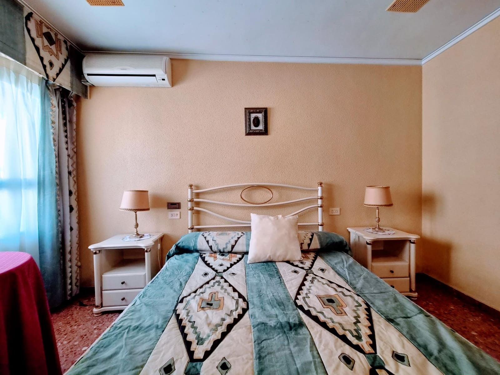 Piso de 3 habitaciones en Gandia en venta - 179.000 € (Ref: 10086263)