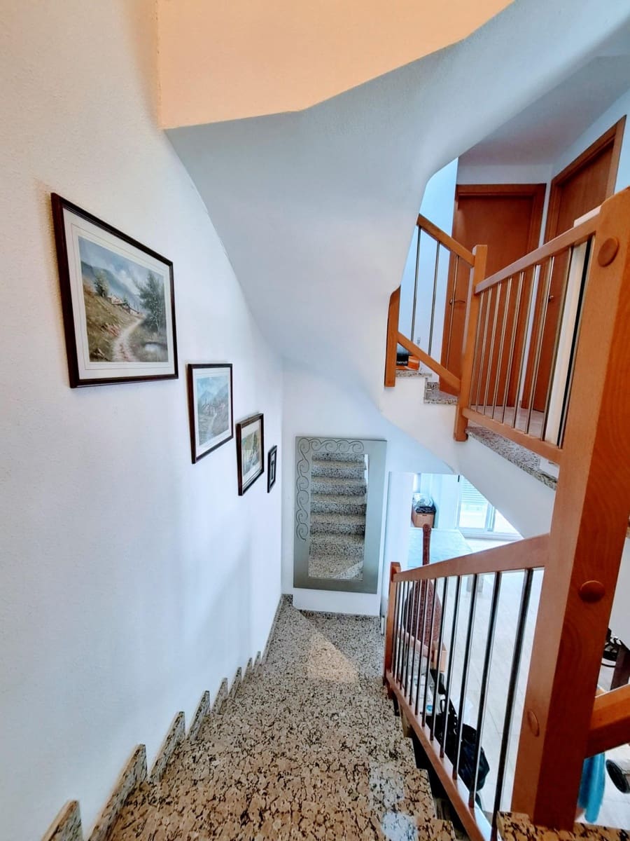 3 bedroom Terraced Villa for sale in Favara with pool garage - € 249,000 (Ref: 10094766)