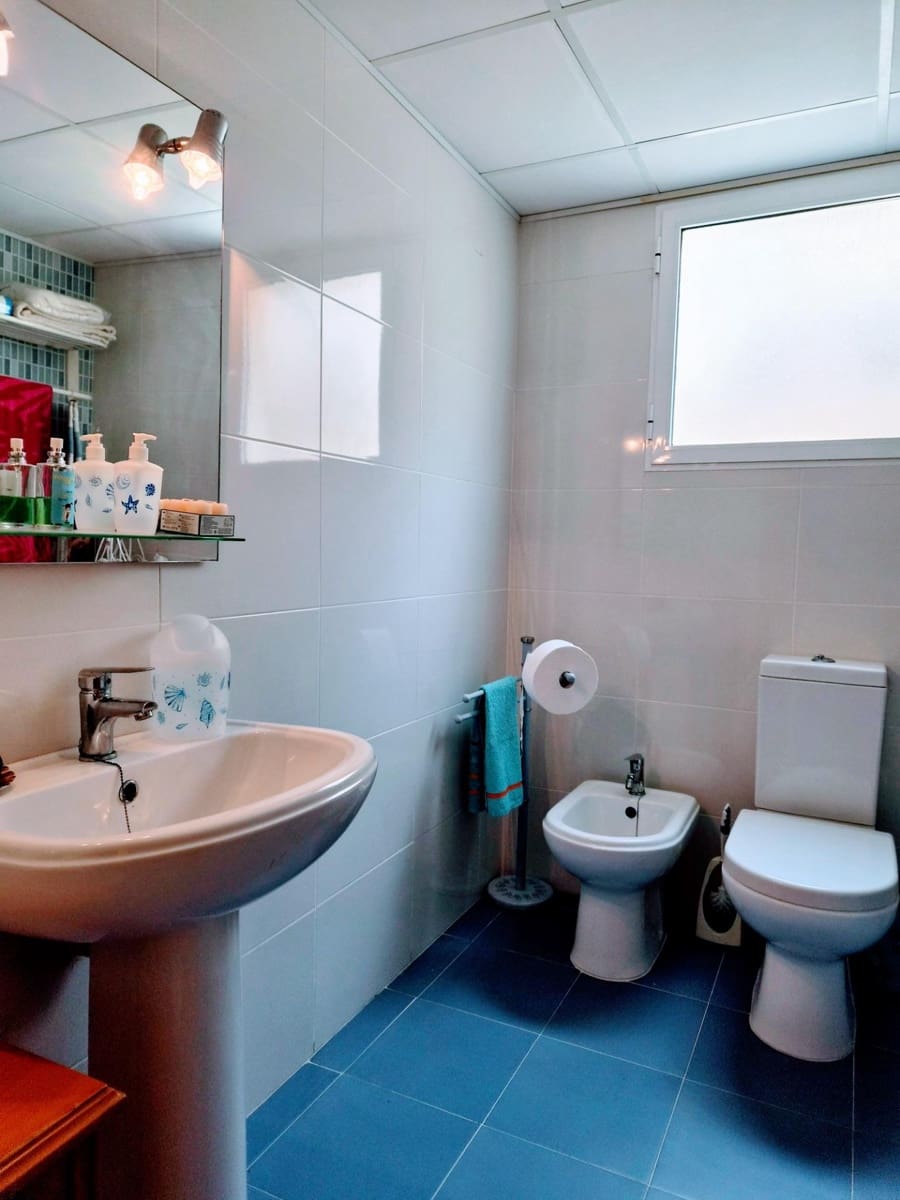 3 bedroom Terraced Villa for sale in Favara with pool garage - € 249,000 (Ref: 10094766)