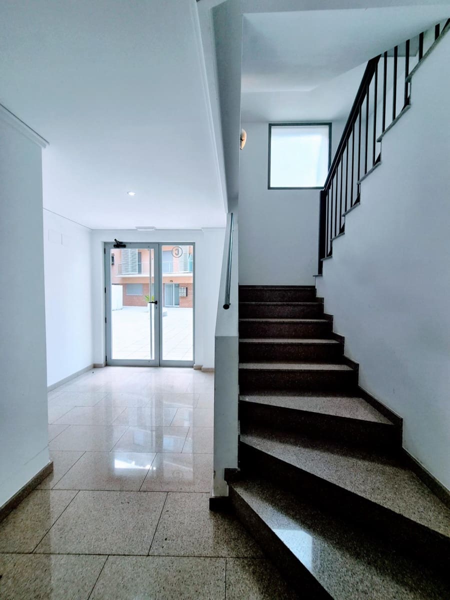 4 sypialnia Mieszkanie na sprzedaż w Pego z basenem - 189 000 € (Ref: 10094767)