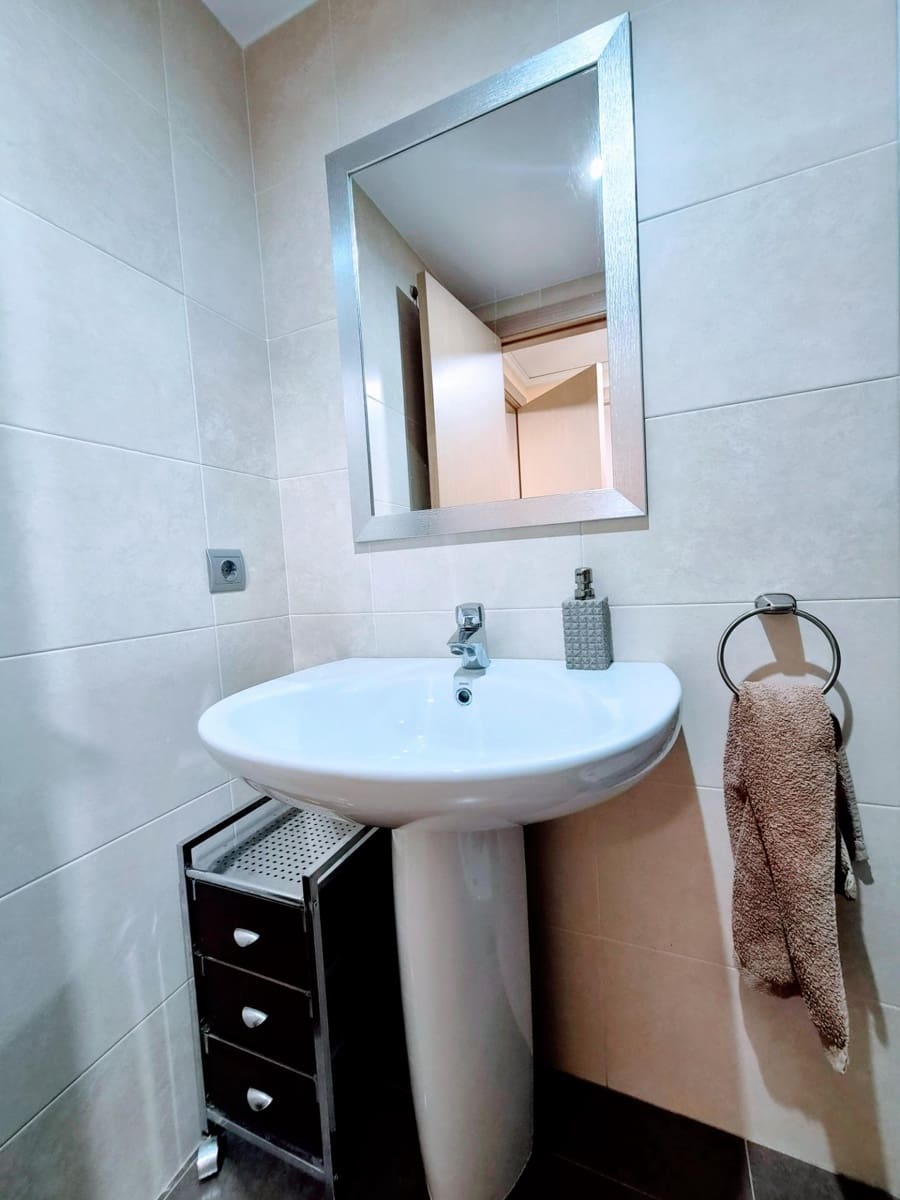 4 sypialnia Mieszkanie na sprzedaż w Pego z basenem - 189 000 € (Ref: 10094767)
