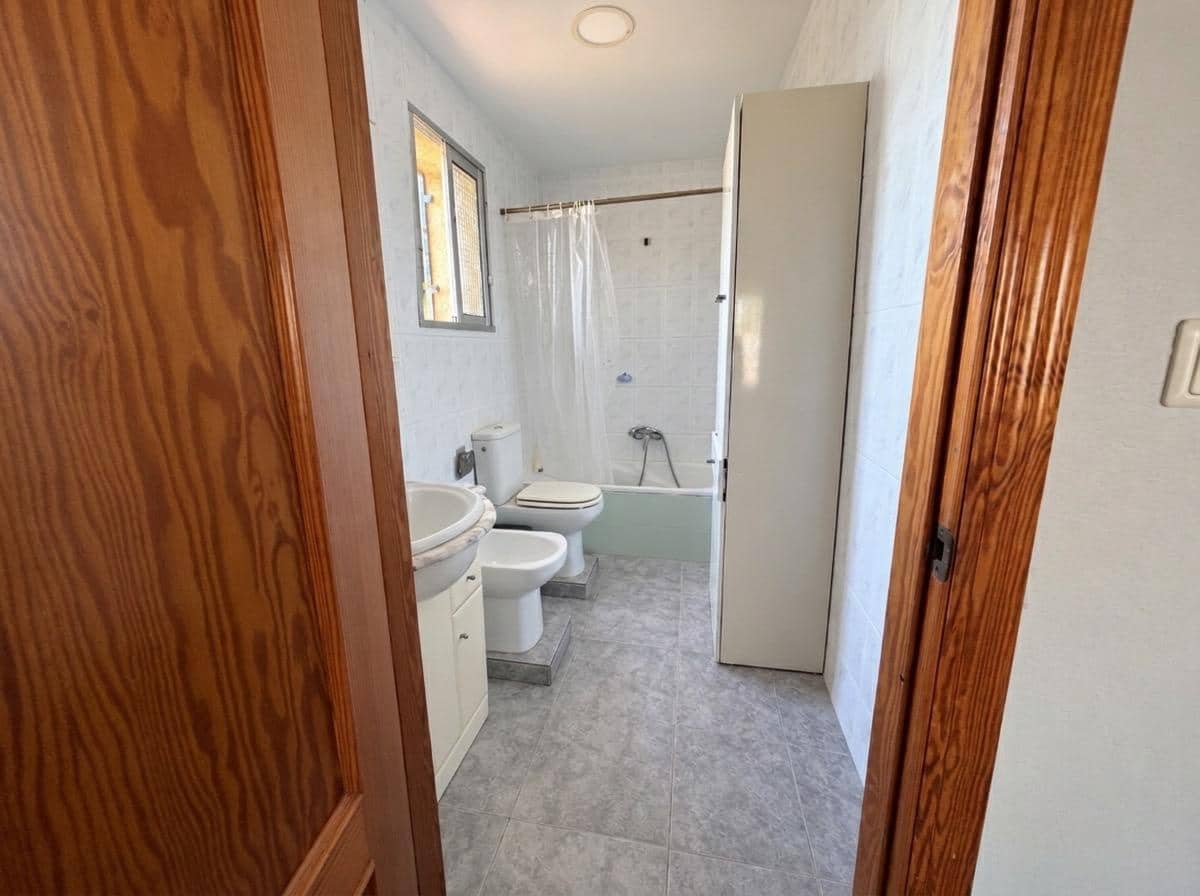 7 chambre Villa/Maison à vendre à Rotova avec piscine garage - 395 000 € (Ref: 10185040)
