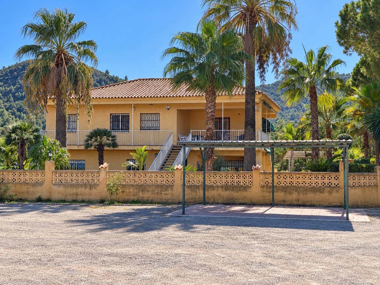 7 chambre Villa/Maison à vendre à Rotova avec piscine garage - 395 000 € (Ref: 10185040)