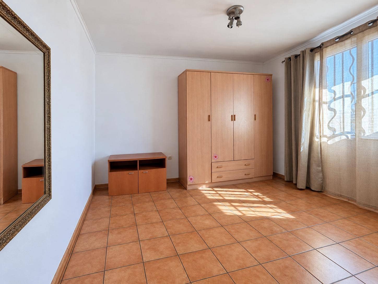 7 chambre Villa/Maison à vendre à Rotova avec piscine garage - 395 000 € (Ref: 10185040)